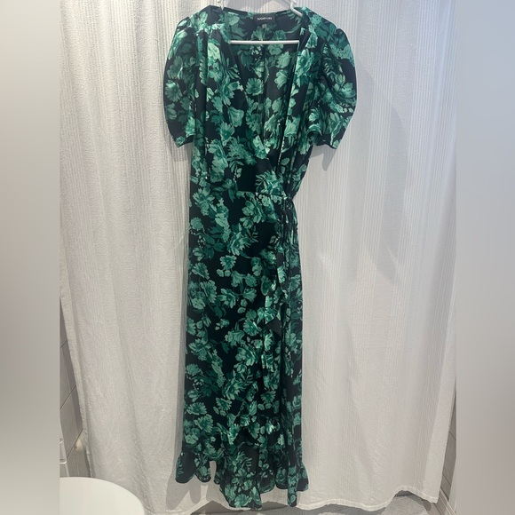 Sugarlips Dresses & Skirts - Sugarlips Teal Floral Maxi Dress